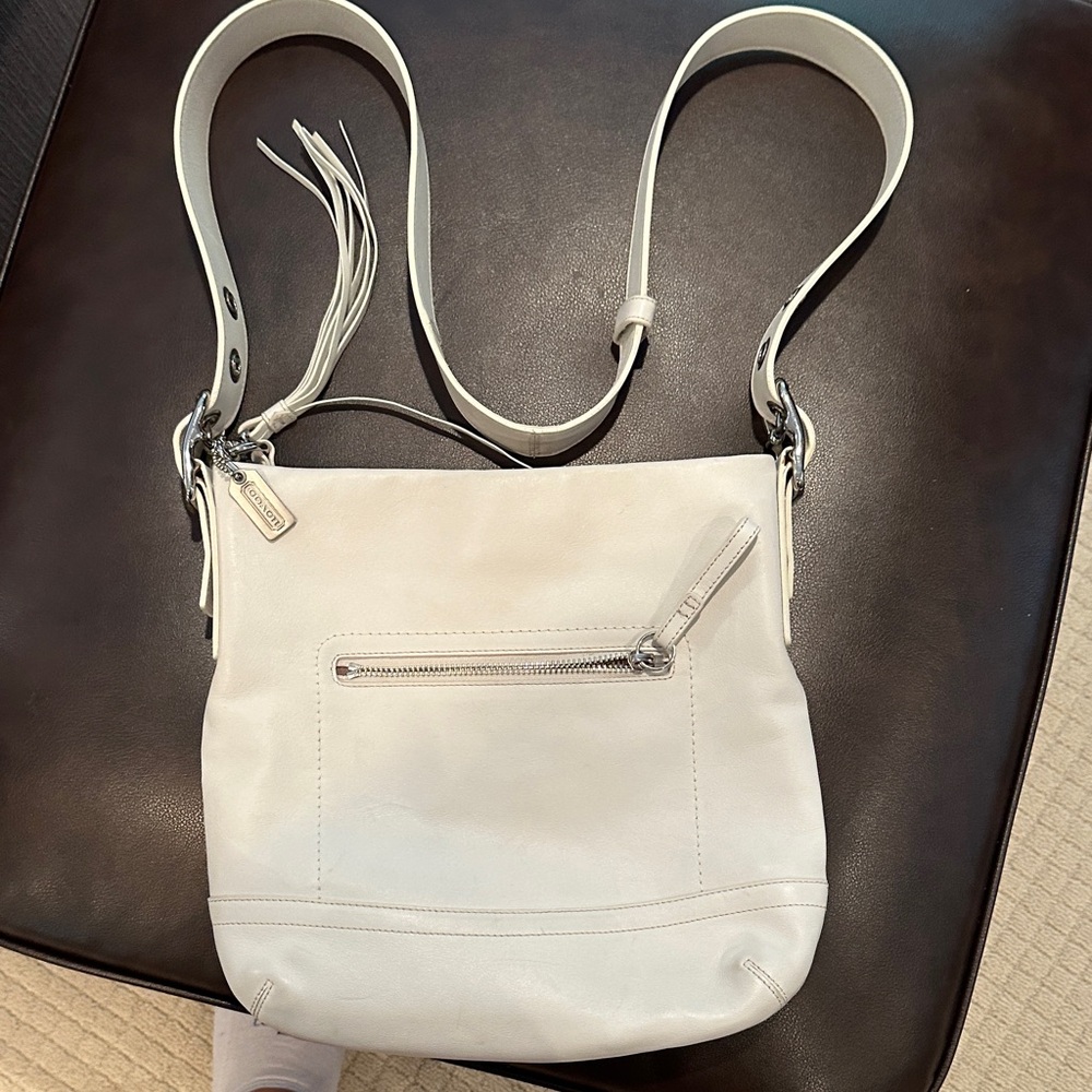 Coach White Leather Shoulder Bag